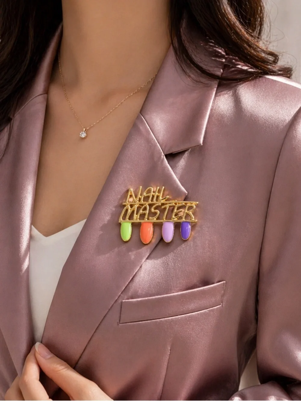 Nail Master Cute Brooch